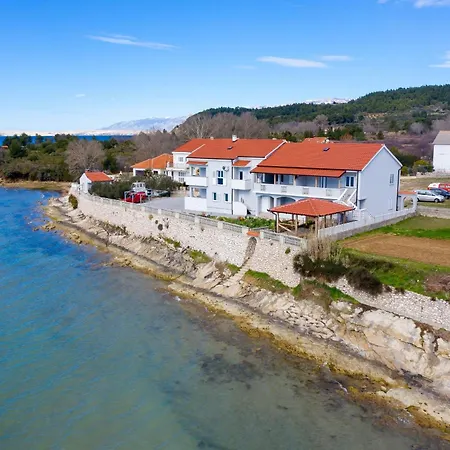 Apartman Gazic, No 1 *