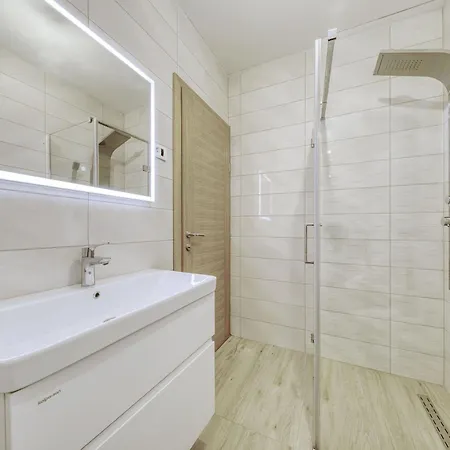 Gazic, No 1 דירה זאדאר