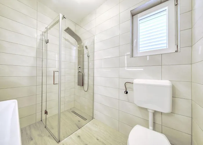 Appartement Gazic, No 1 *